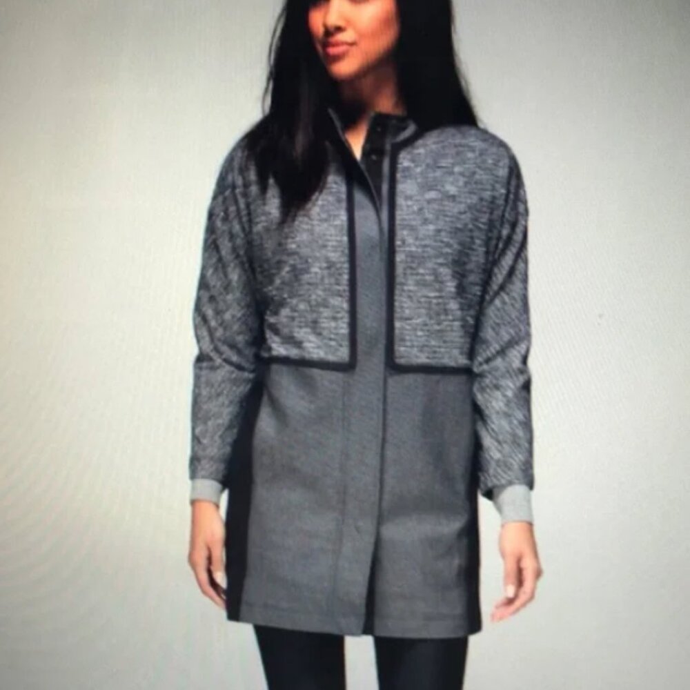 Lululemon cocoon car coat in black/coco pique black and sine black dot xs